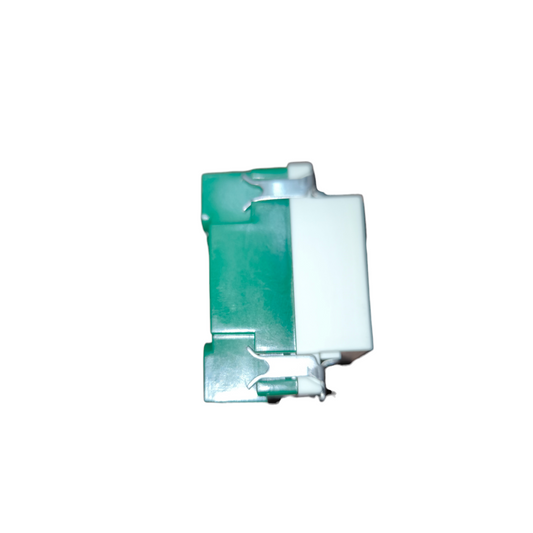 Omni Flat Pin Outlet with Ground 16A 250V Classic Series WEG-203
