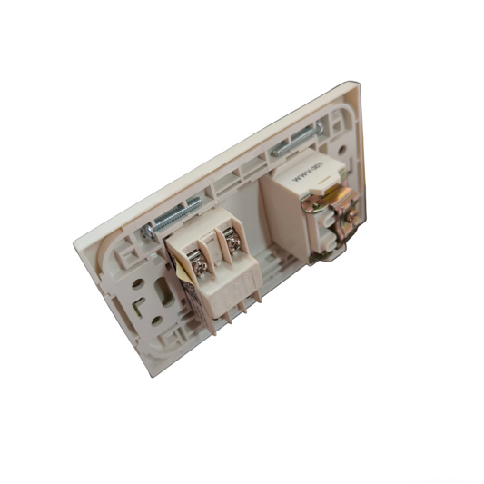 Omni 2 Gang Telephone and TV Outlet with Plate Cover WWP-112+WWT-302+WWV-301