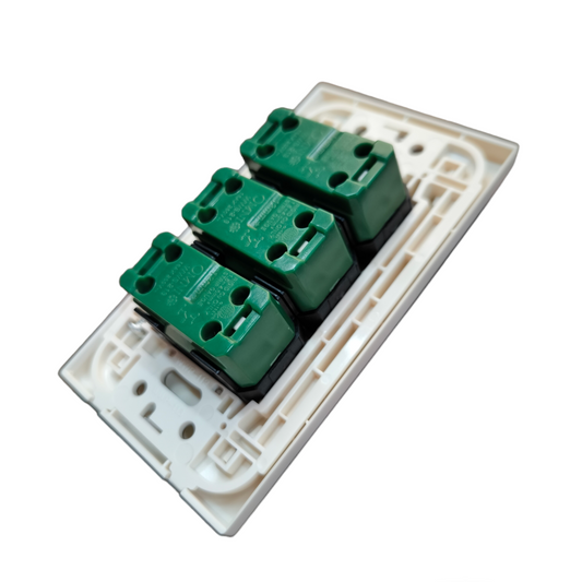 Omni 3 Gang 1 Way Switch 16A 250V WWP-113+(WWS-213x3)
