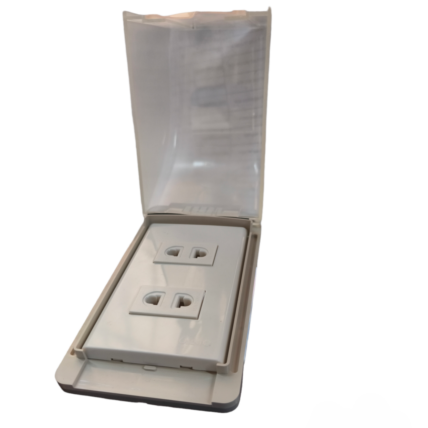 Omni Weatherproof 2 Gang Universal Outlet 15A 250V with Plate Cover WPP-605+WWP-112+(WWU-200x2)
