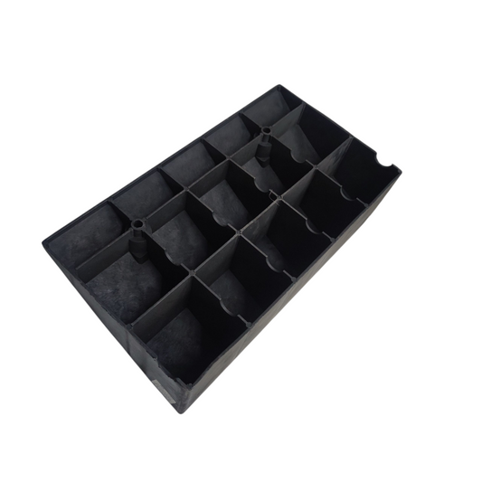 Grippes 495mm ramp for electrical outlets with multiple compartments for organized cable management