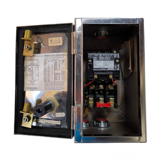 Square D Magnetic Starter Nema Size 0 280V 3 Phase 3HP enclosed in metal box for power control