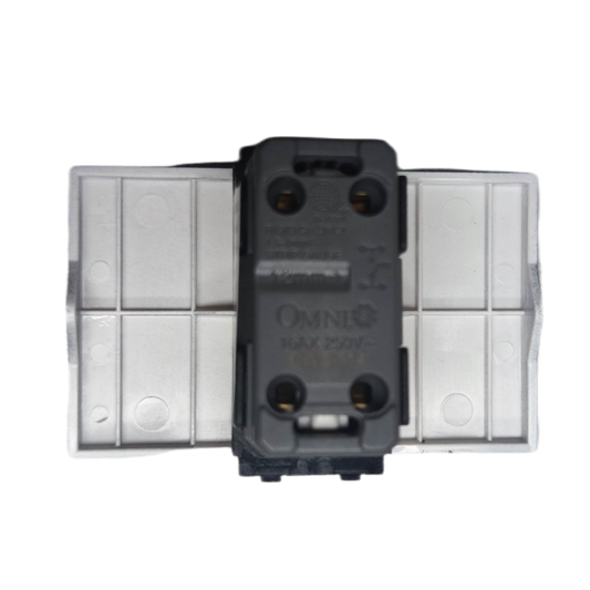 Omni 1 way light switch 16A 3 Device for efficient lighting control in home or office settings