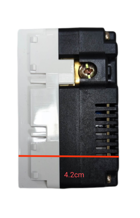 Side view of Royu Duplex Universal Outlet with 2 USB Port showing electrical connection and dimension