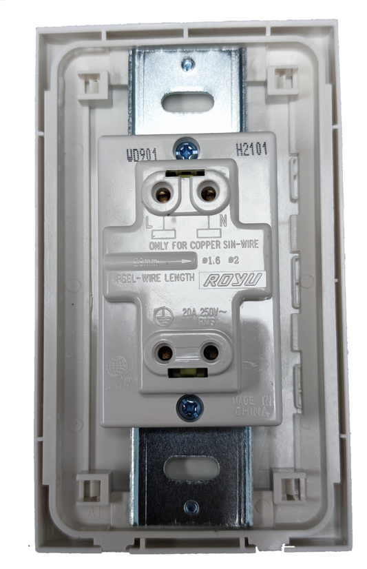 Royu Aircon Outlet with Plate white recessed air conditioning power point on metal mounting bracket