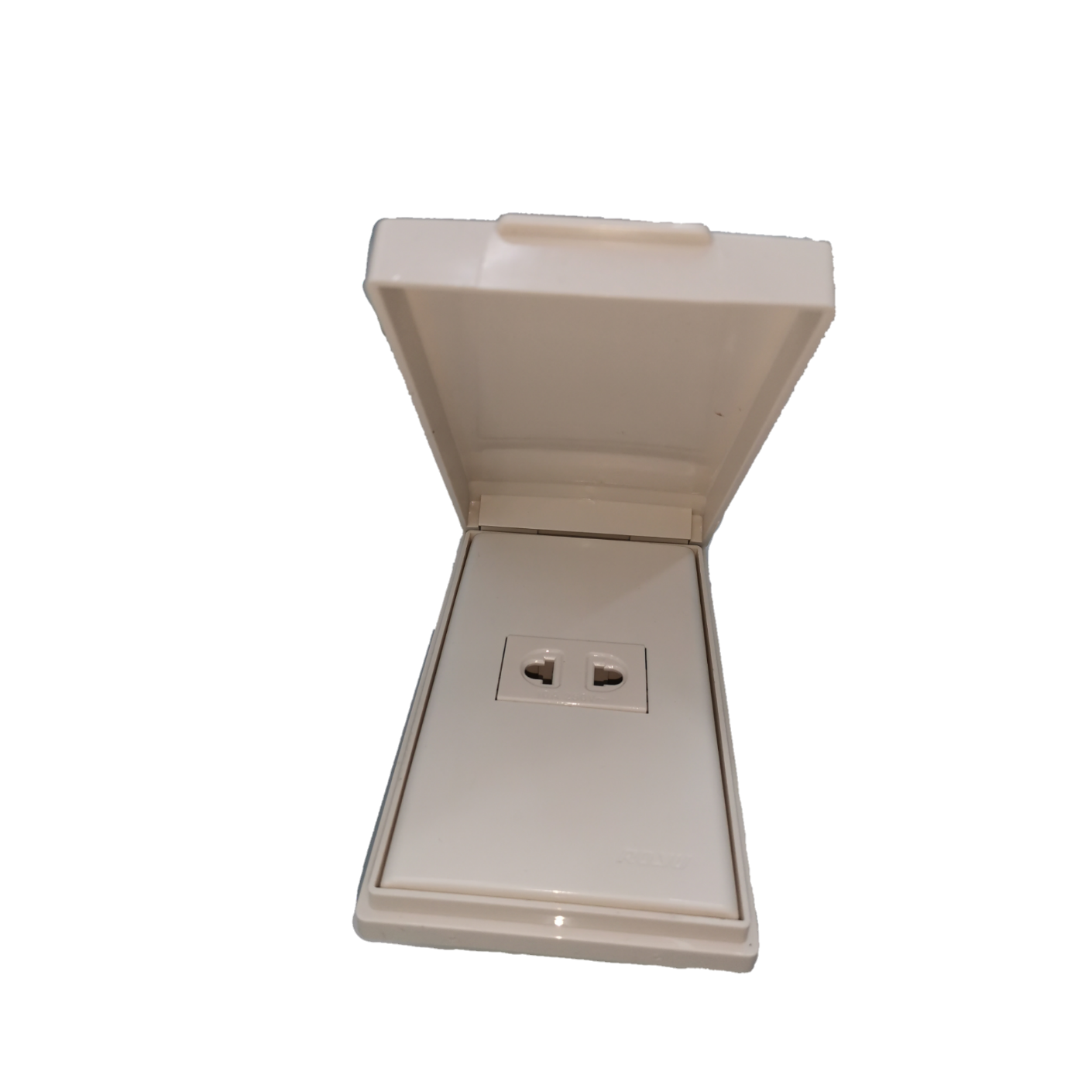 Royu weatherproof universal outlet with protective cover for outdoor power access