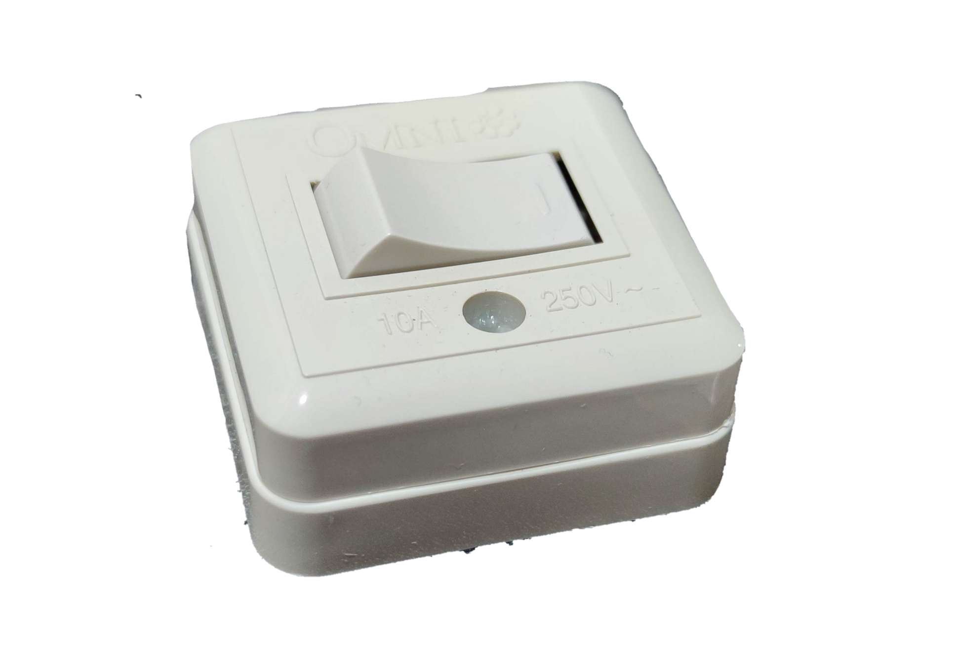 Omni 10A 220V wall light switch in white with a sleek design for easy installation