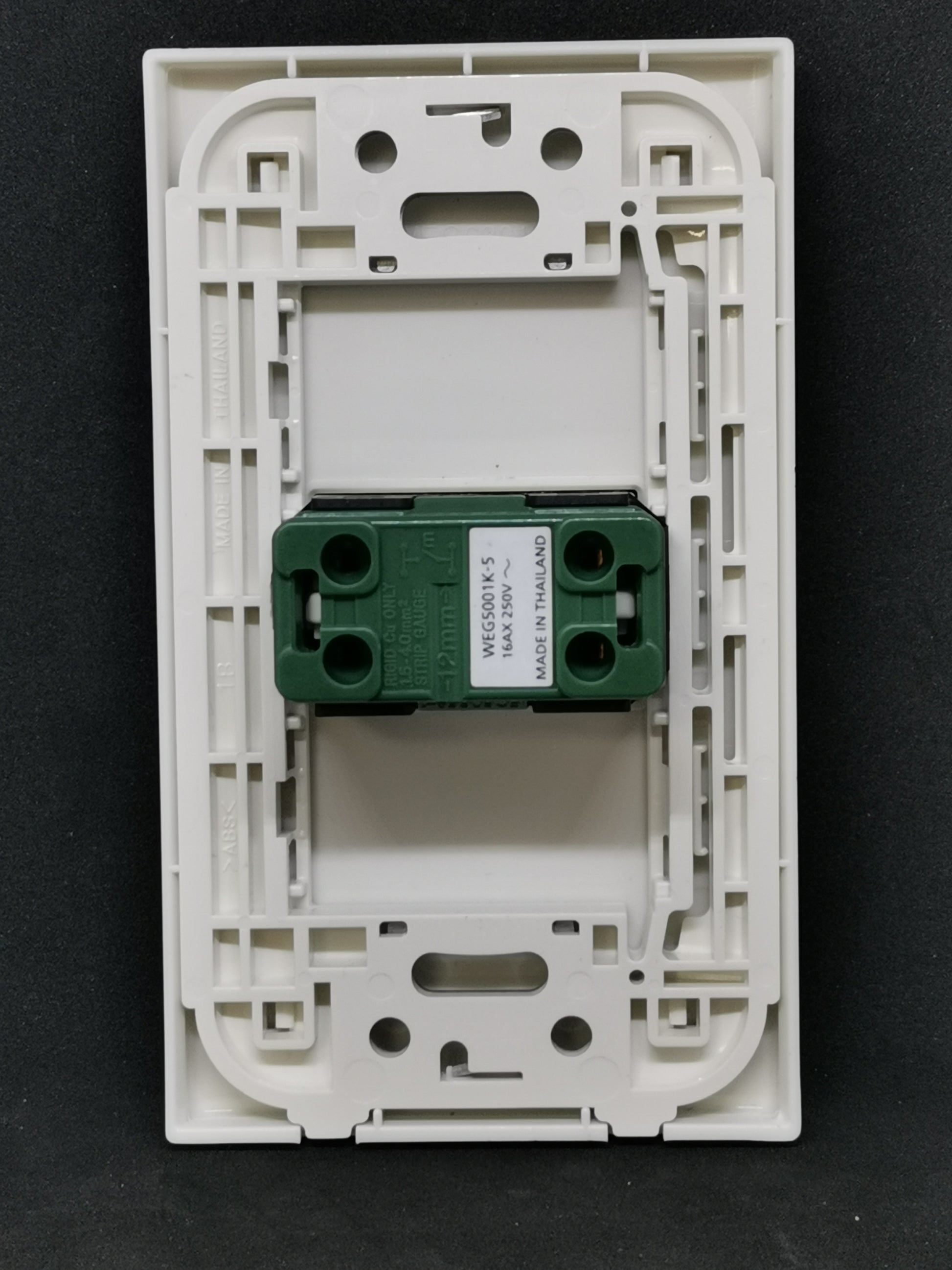 Panasonic 15A 220V wall light switch 1 gang with a durable design for easy installation