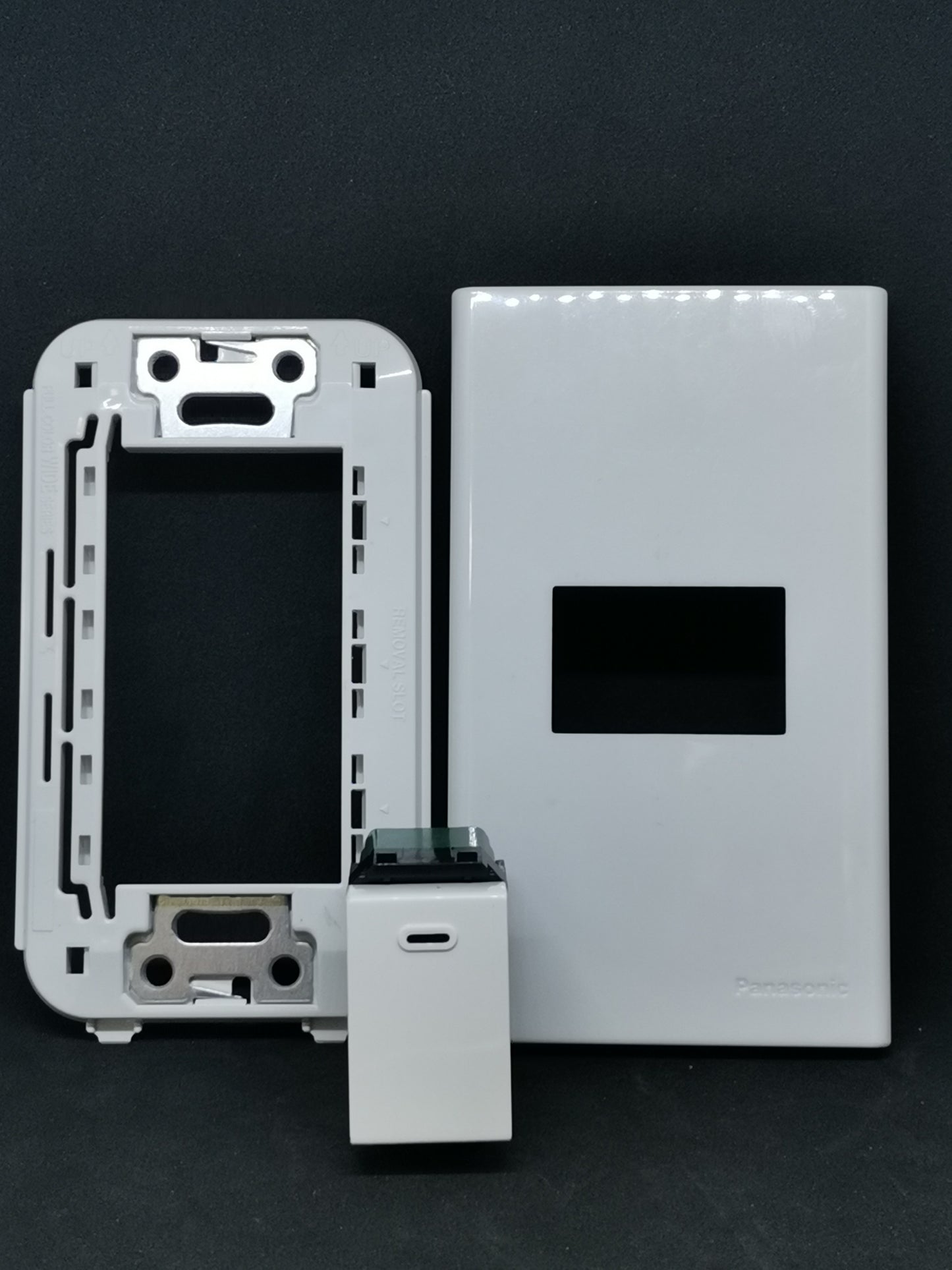 Panasonic 15A 220V wall light switch 1 gang with mounting frame and cover for easy installation