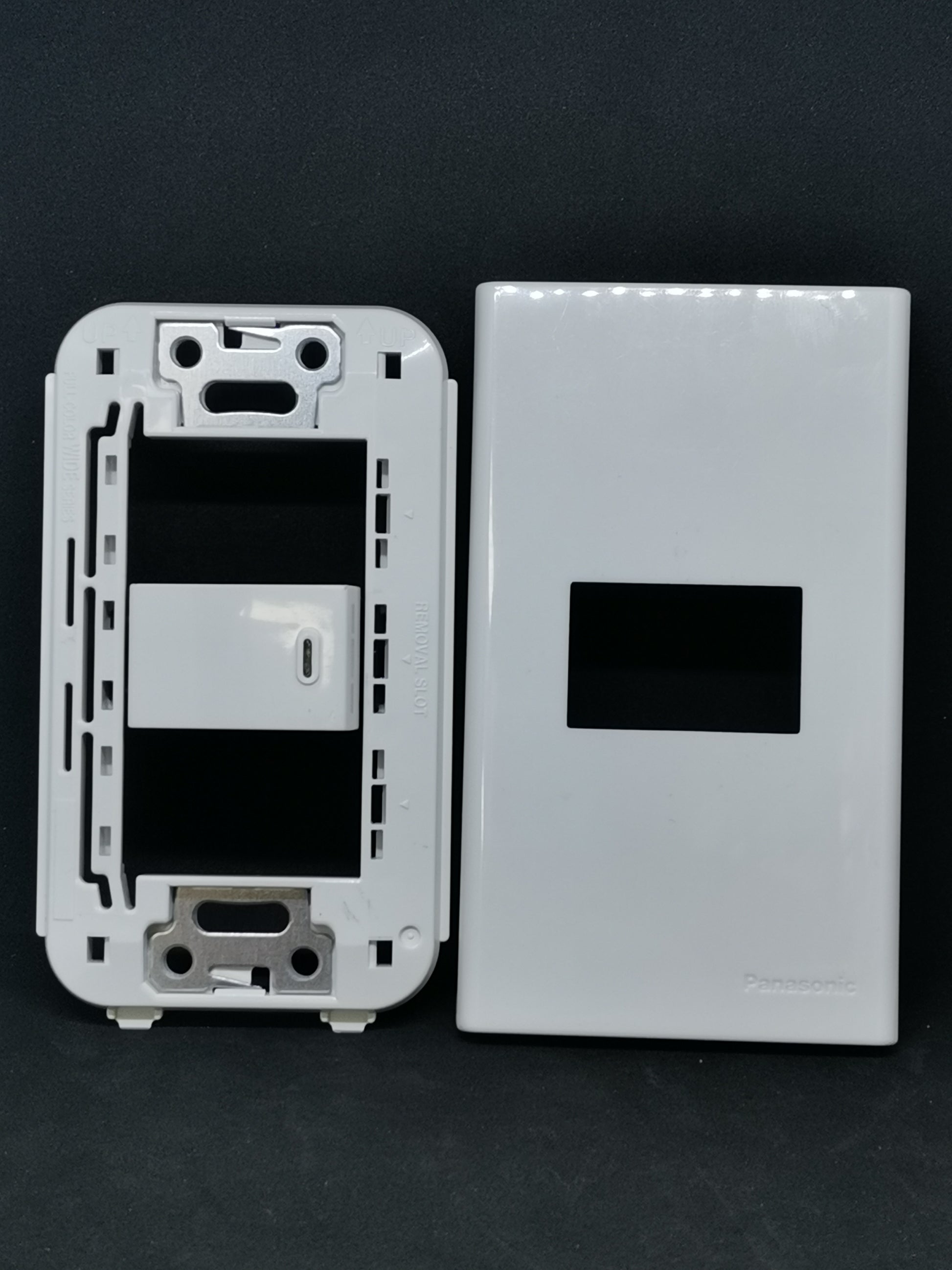 Panasonic 15A 220V wall light switch 1 gang with white finish and mounting bracket included