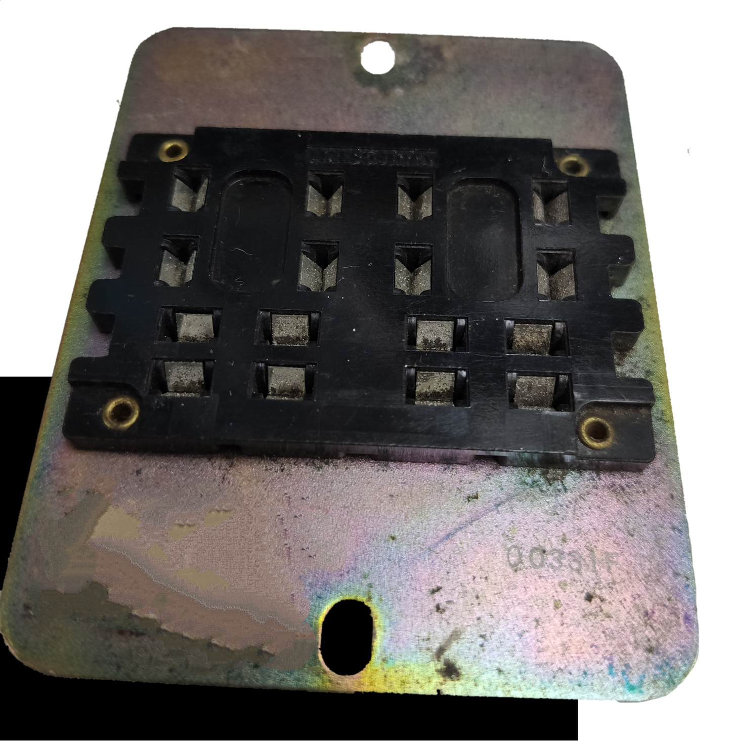 Matsushita 16 pin electrical relay base Chassis Type with durable mounting plate for secure connections