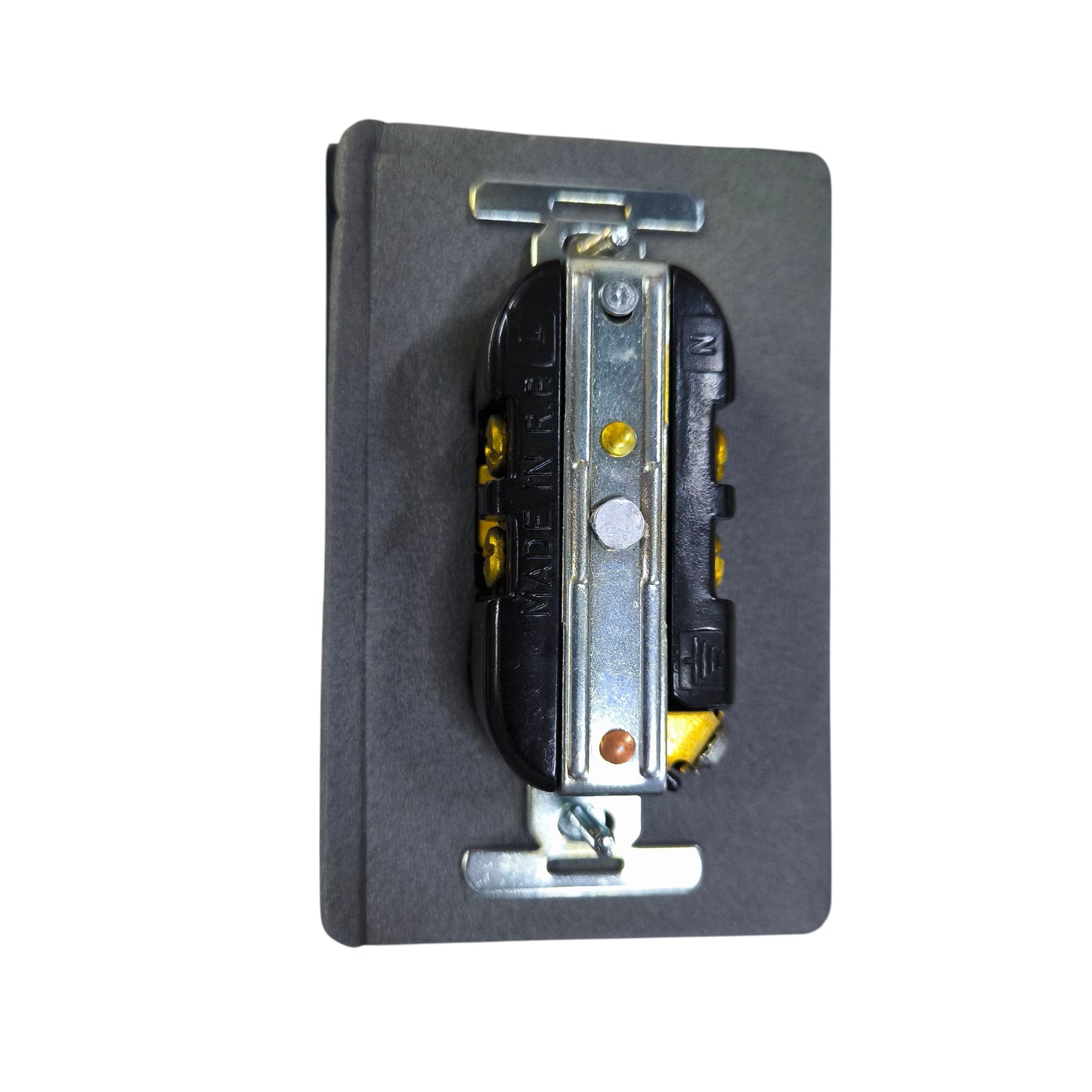 Eagle 2 Gang Weatherproof Tandem Outlet with Ground 15A 250V  CATS999 826B