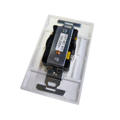 Eagle 1 Gang Flat Pin with Ground and Plate Cover 817-C 1131C