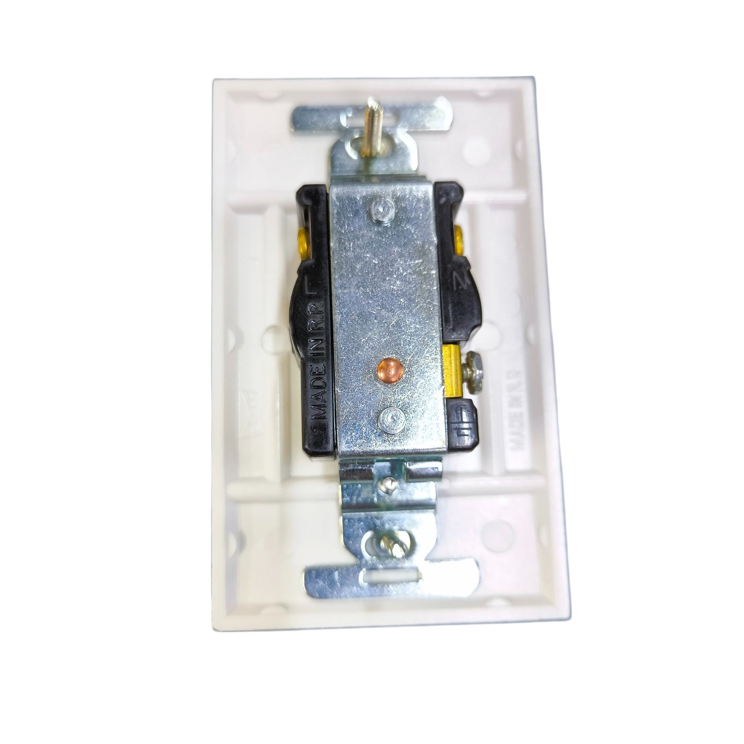 Eagle 1 Gang Tandem Outlet with Plate Cover 816-C 1131C