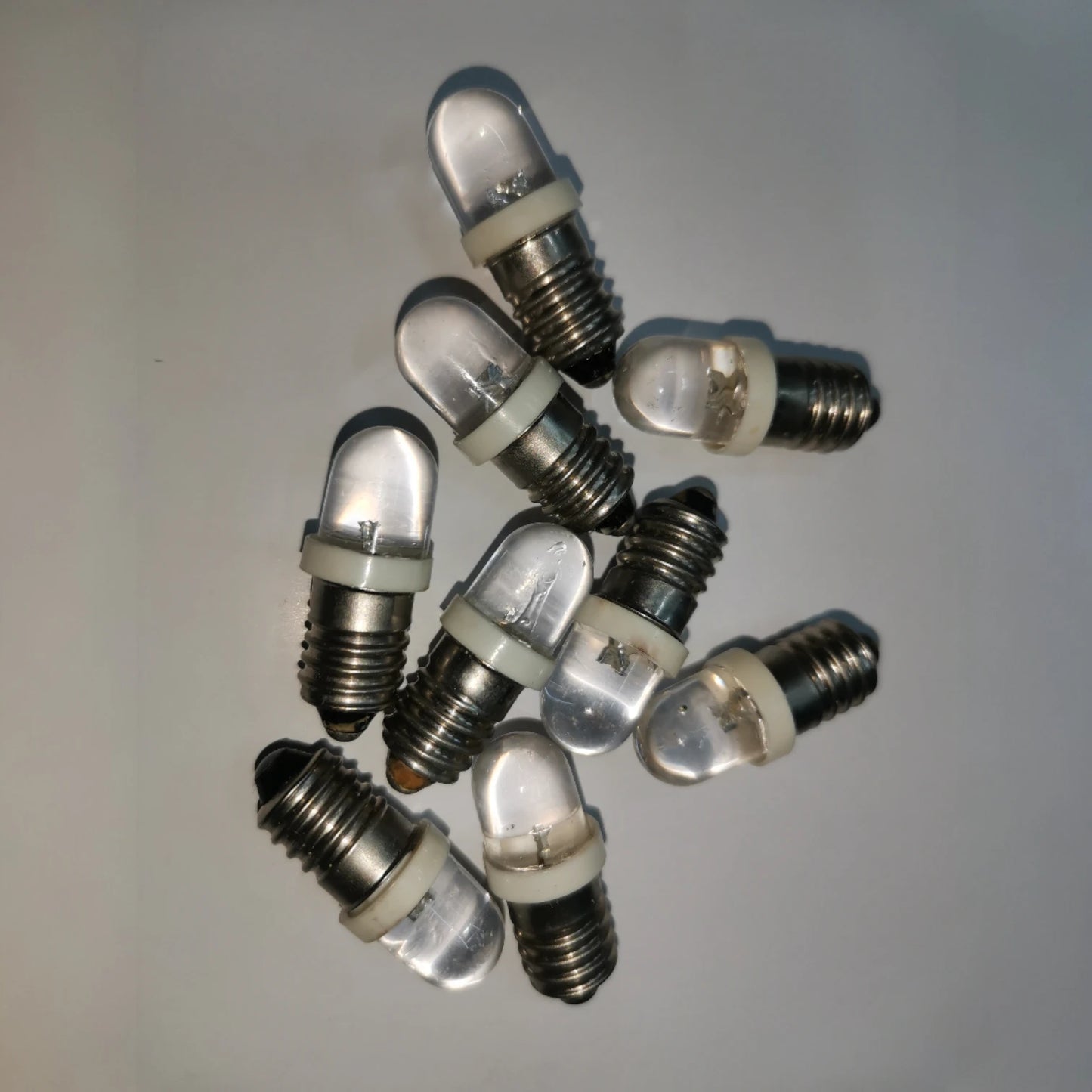 1W LED Pilot Light E12 32V Indicator Bulb Pilot Lamp 6500K Daylight DLED-E12/32V