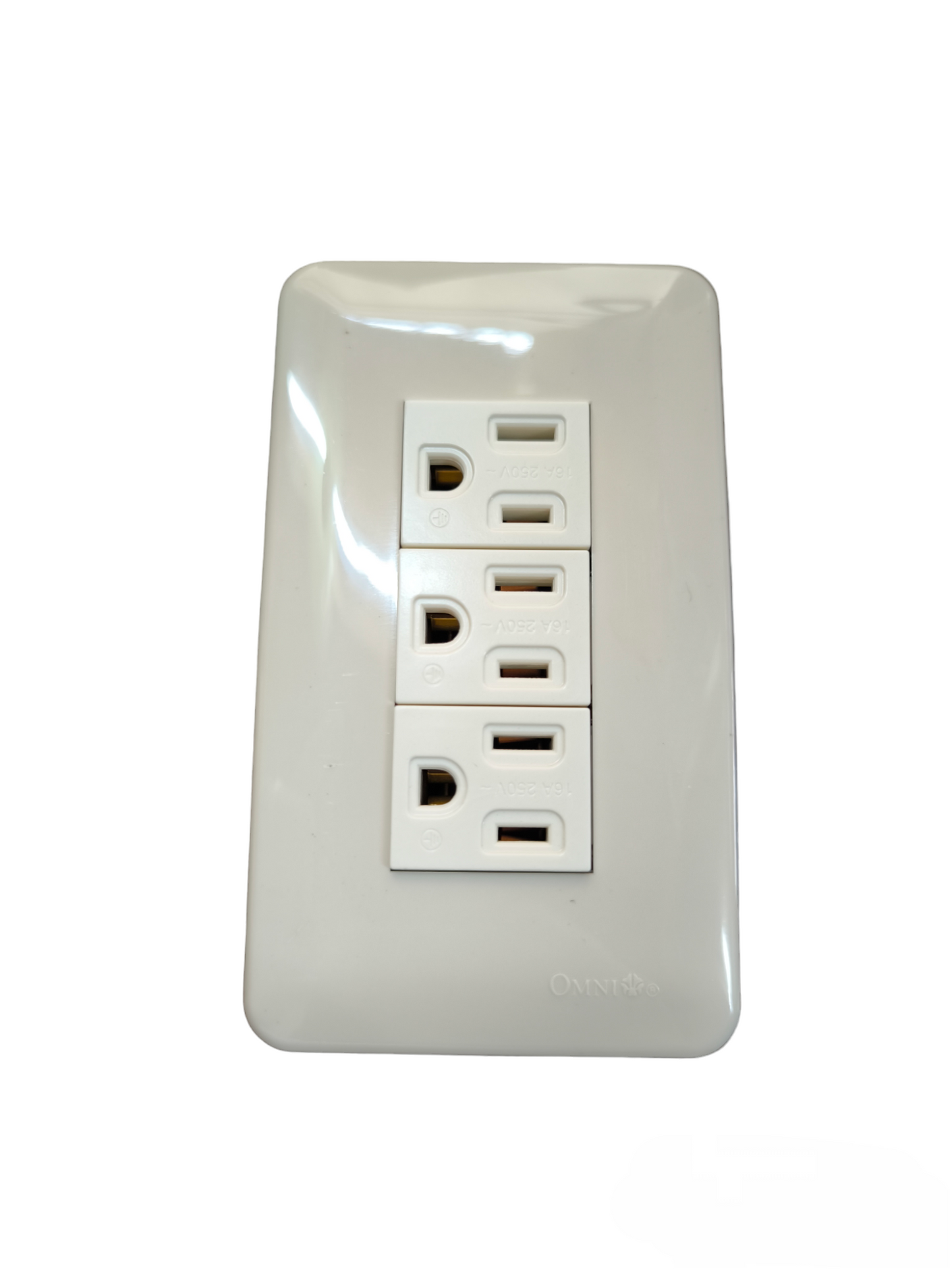 Omni 3 Gang Flat Pin Outlet with Ground with Plate WEP-103+(WEG-203x3)