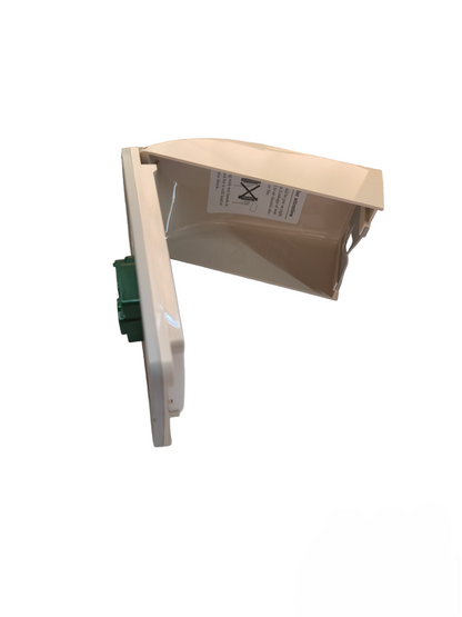 Omni Weatherproof Universal Outlet with Ground 15A 250V and Plate Cover WPP-601+WWP-111+WWG-203