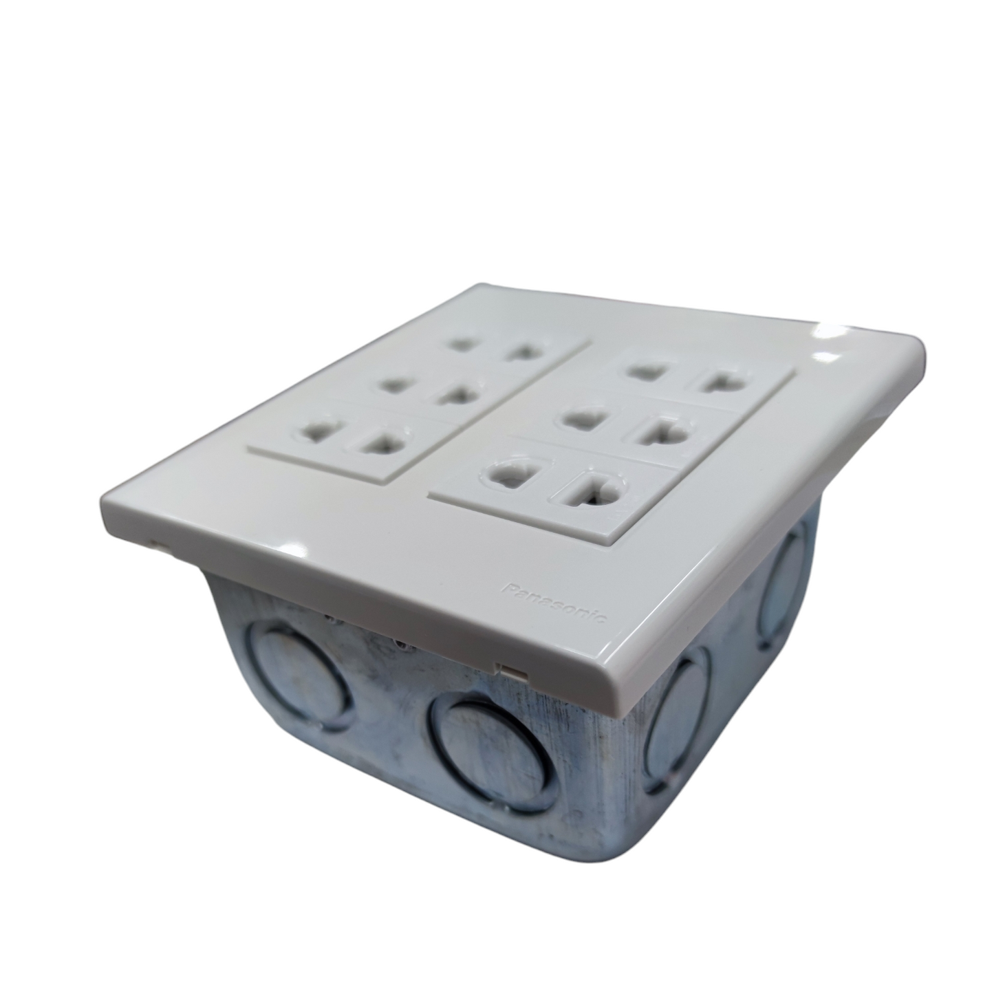 Panasonic 6 Gang Universal Outlet with Utility WEG6806+(6XWEG10919-5)+Utility