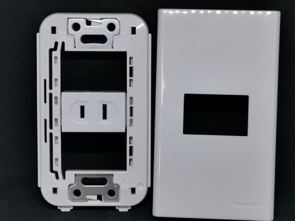 Panasonic 1 Gang Outlet, Convenience Outlet 1 Gang, Flat Pin Outlet Wide Series WEG1001-K/WEG6801