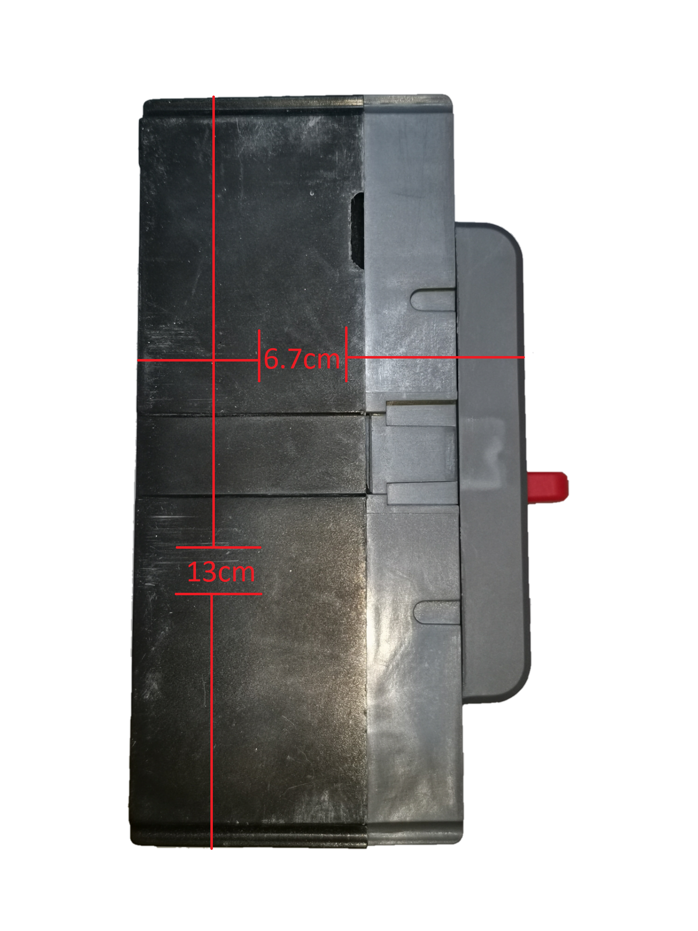 Himel 3 pole 80 amp circuit breaker 250V with dimensions 13cm by 6.7cm for electrical applications
