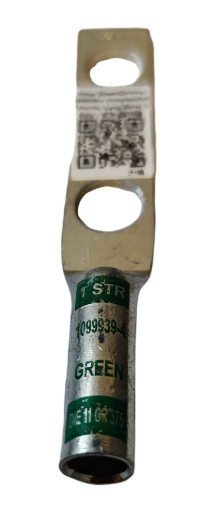 Utilux 38mm Wire Size 1099939-4 Terminal Lugs electrical circuitry part in silver metal