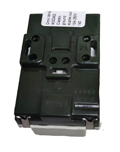 Omni Duplex Flat Pin with Ground Classic 16A 250VAC WGD-402