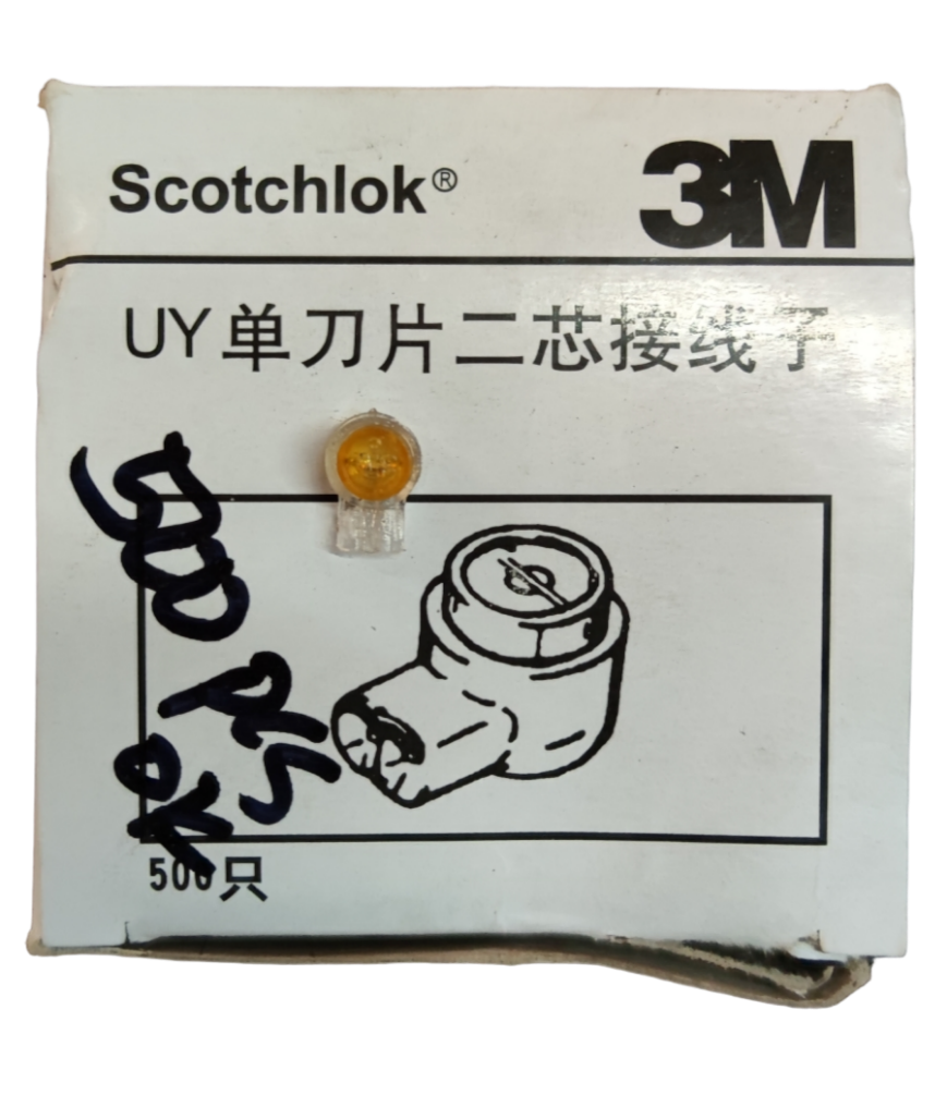 Scotchlok UY Connector 3M electrical part box with product illustration and branding