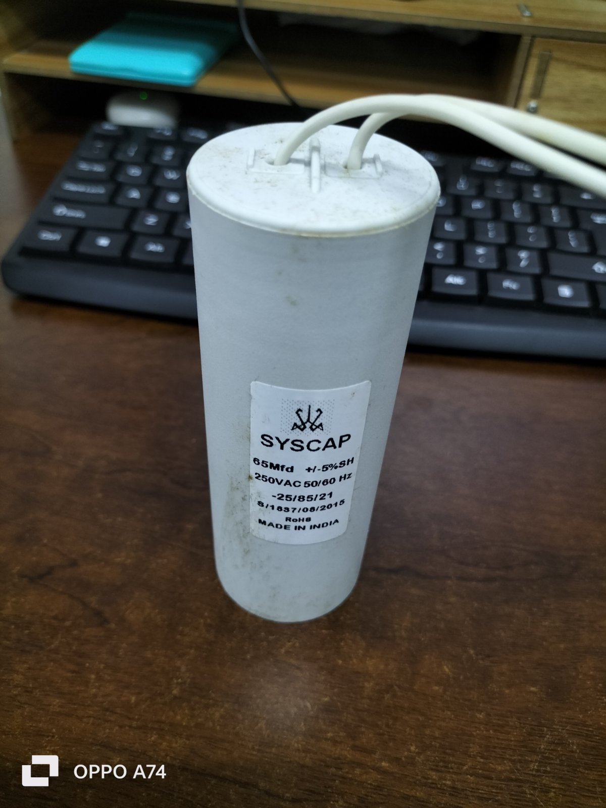 Syscap Motor Capacitor 65uF 250VAC for electrical applications and circuit repairs