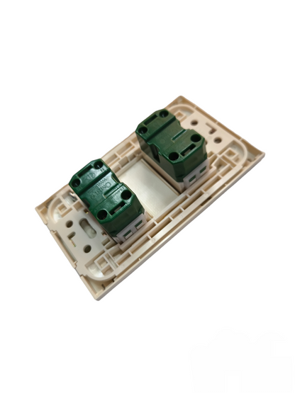 Omni 2 Gang Universal Outlet 15A 250V WWP-112S+(WWU-200x2)