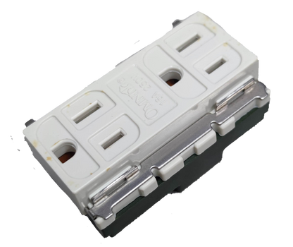 Omni Duplex Flat Pin with Ground Classic 16A 250VAC WGD-402