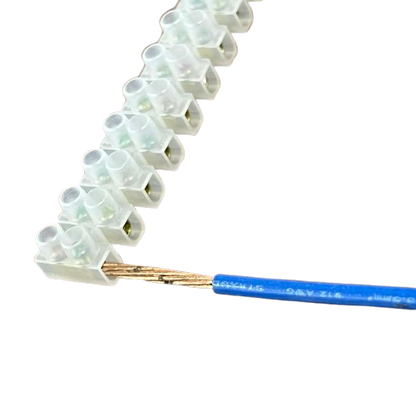 5A PVC terminal block 12 pairs for secure electrical connections with transparent casing