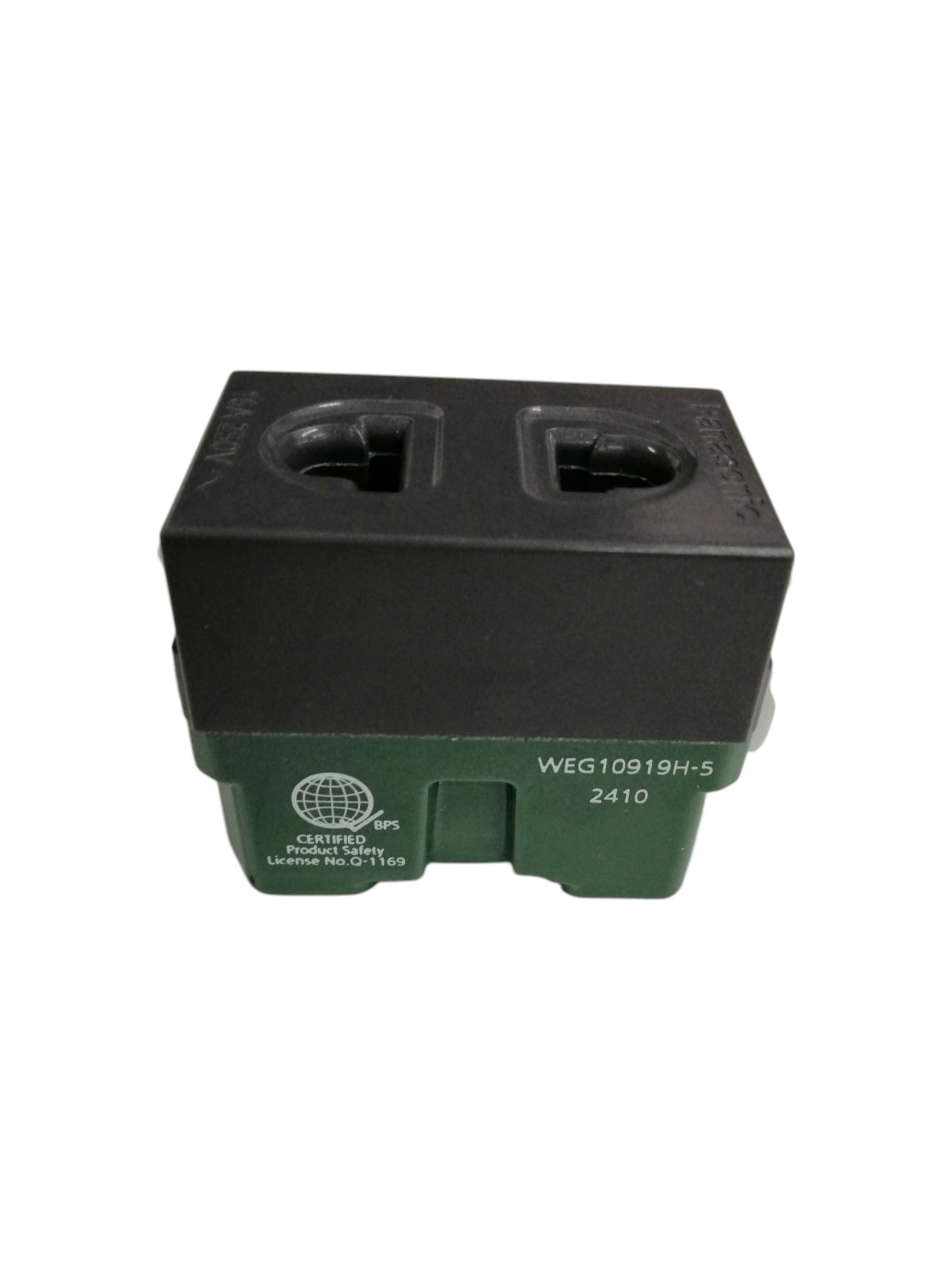 Panasonic 2 Gang Universal Convenience Outlet,2 Gang Universal Receptacle 16A 250V 16A 250V with Plate Cover Metallic Gray WEG6802MH-1/2XWEG10919H-5