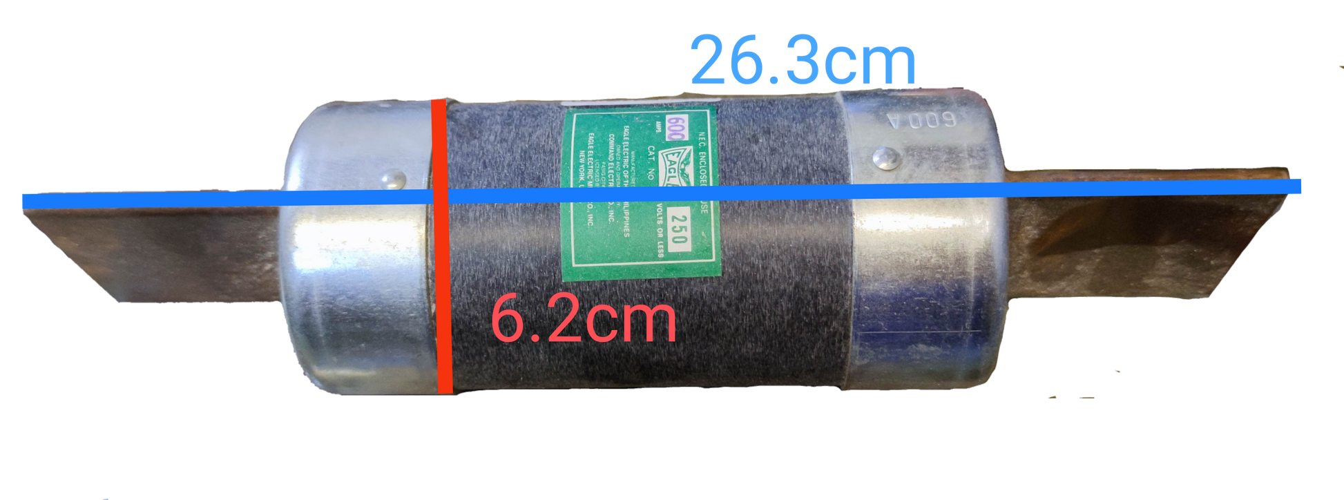 Eagle 600A Non- Renewable Fuse 600V with metal end caps and cylindrical black body