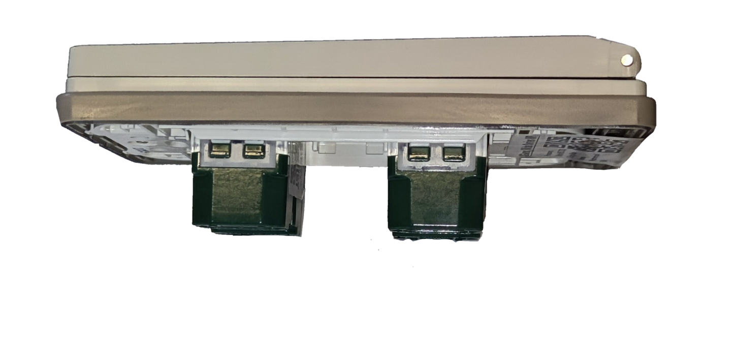 Panasonic Weatherproof Plate 2 Gang Universal Outlet Wide Series, 2 Gang Universal Outlet with Weatherproof Plate Cover 16A 250V WEG10919-5 x2 / WEG7902