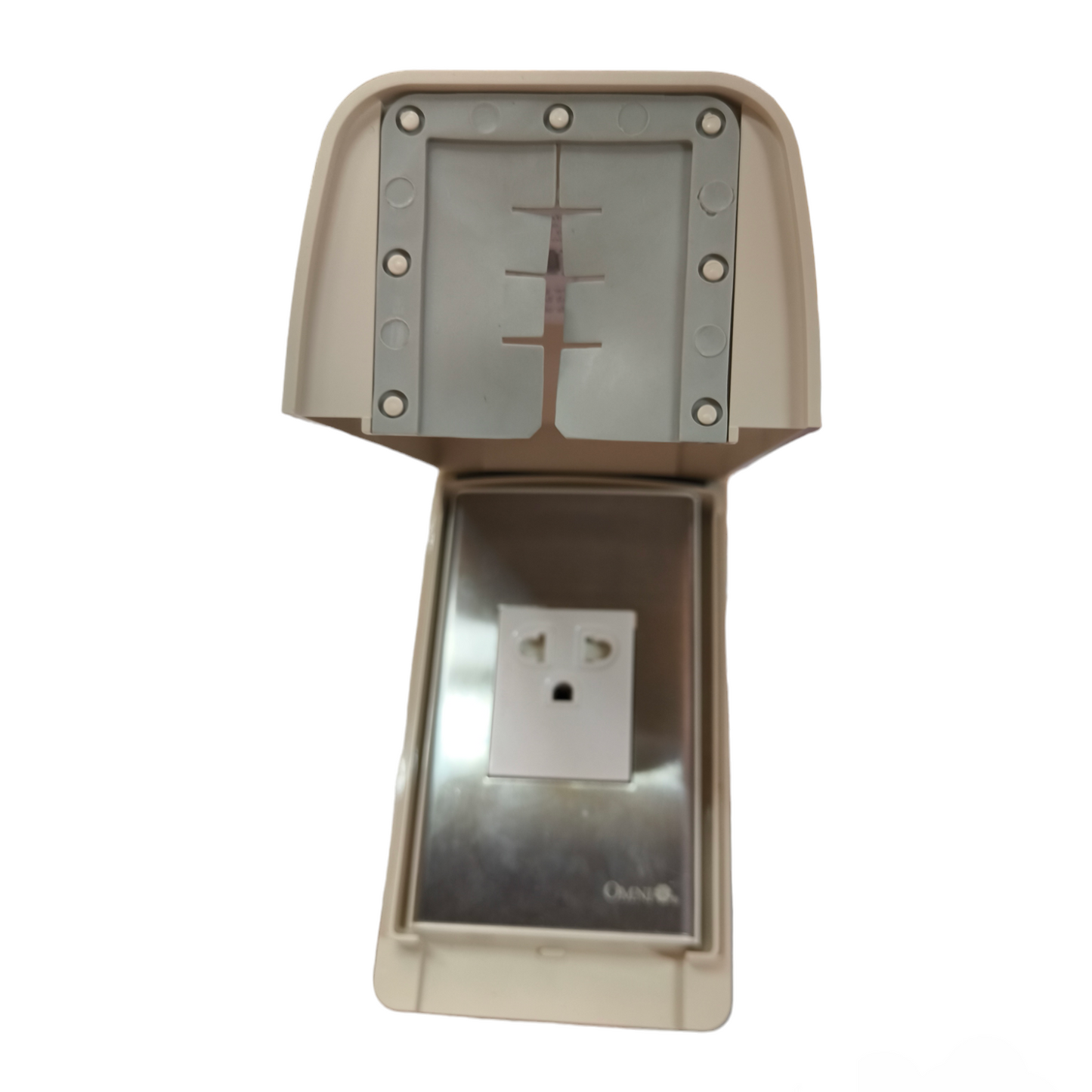 Omni Weatherproof Universal Outlet with Ground 16A 250V and Stainless Plate Cover WPP-601+WWP-111S+WWG-203