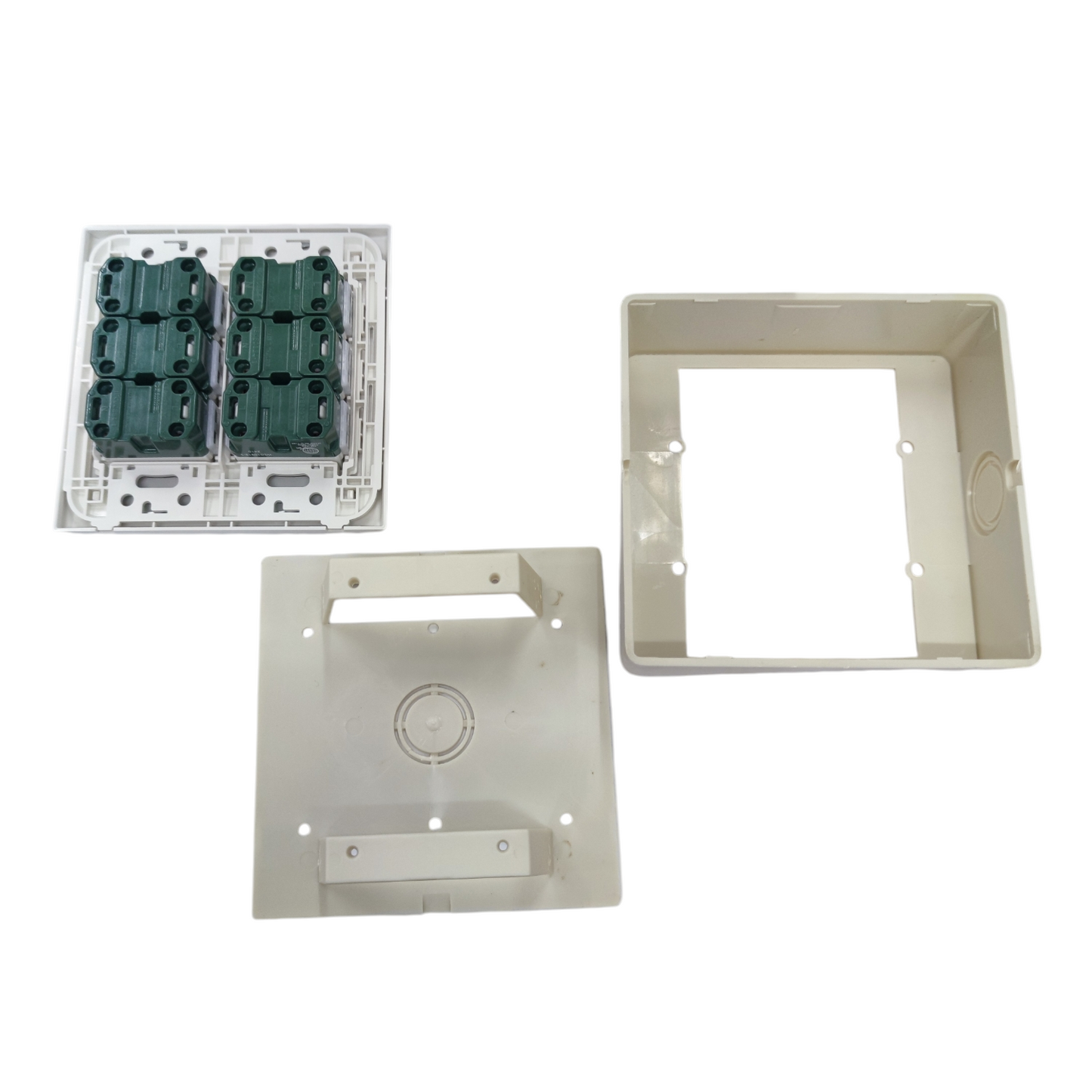 Panasonic 6 Gang Universal Outlet with Utility WEG6806+(6XWEG10919-5)+Utility