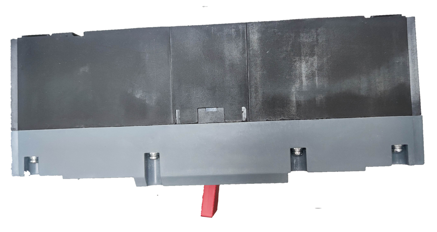 Himel 800A Industrial Circuit Breaker 3 Phase with black and gray casing and red toggle switch