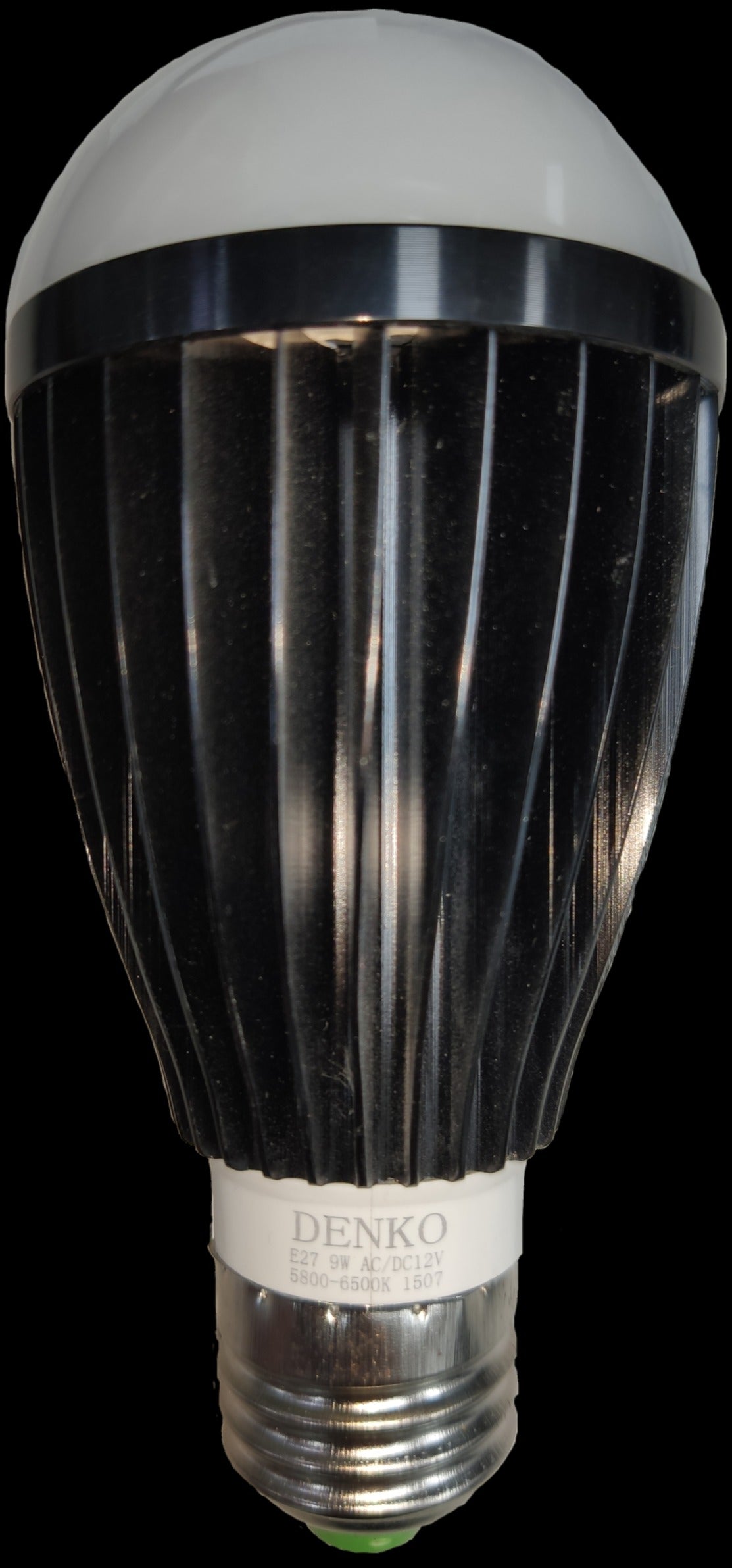 LED Bulb 12V DC 9W E27 Daylight ( Aluminum Heat Sink, needs Battery to light up)