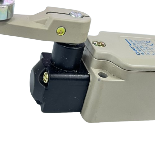 Chint Limit Switch 5A 220V with Lever and Roller YBLX-WL/CA2