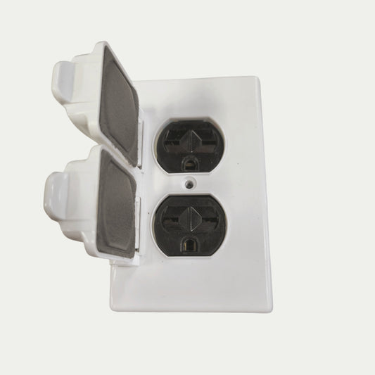 Eagle 2 Gang Weatherproof Tandem Outlet 15A 250V CAT1962 826B