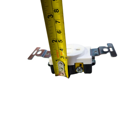 Eagle Flat Pin with Ground 15A 250V CAT 817C