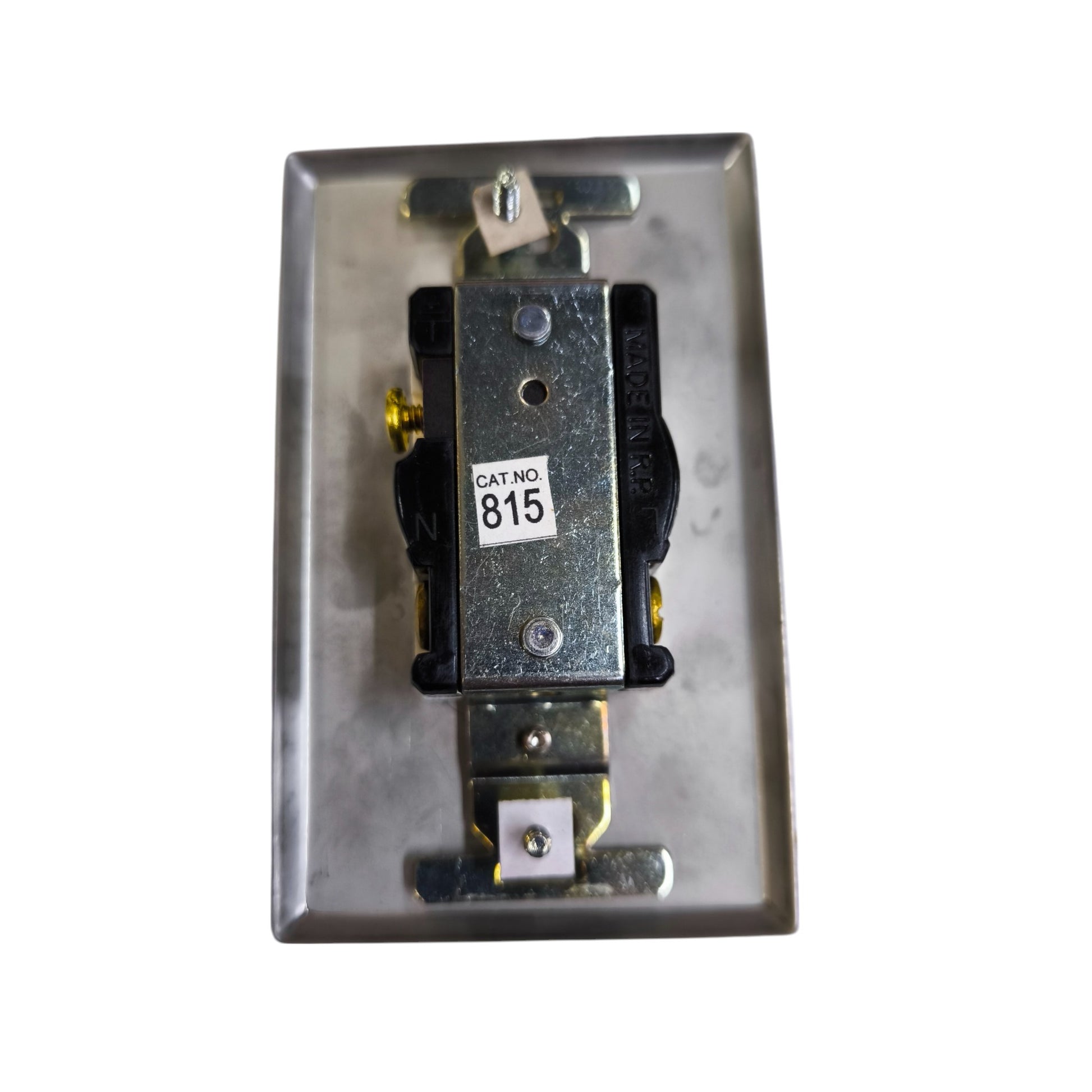 Eagle 1 Gang Range Outlet with Metal Plate Cover 20A 250V H1 CAT815-CS