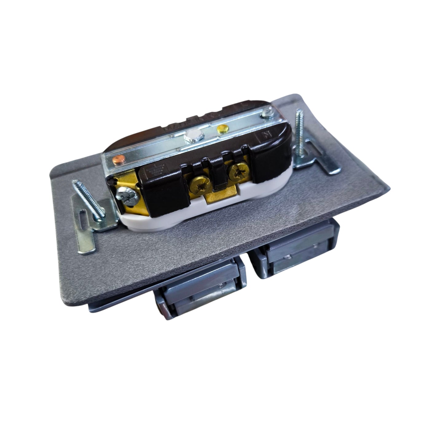 Eagle 2 Gang Weatherproof Universal Outlet with Grounding 15A 250V