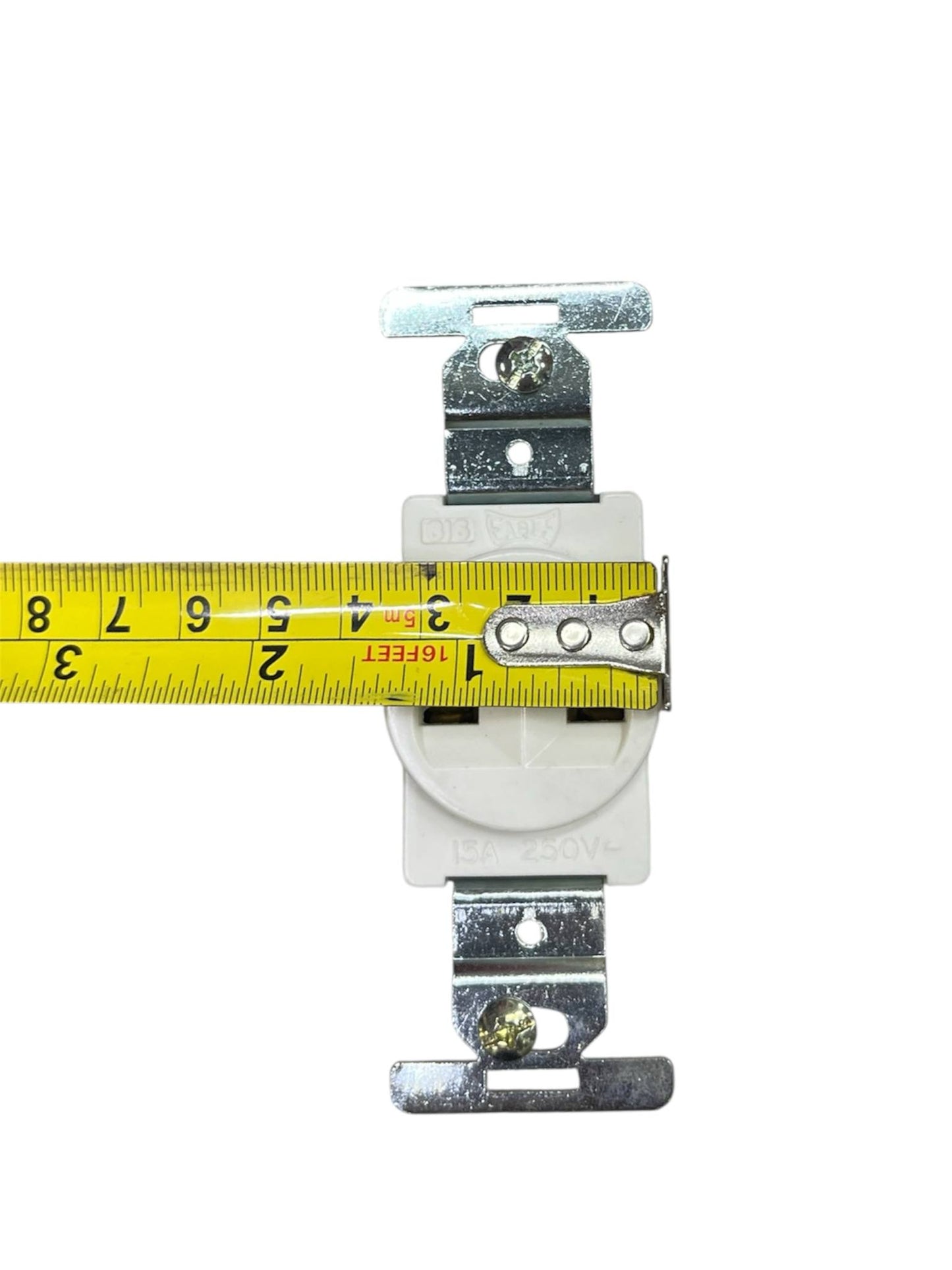 Eagle Tandem Outlet with Ground 15A 250V