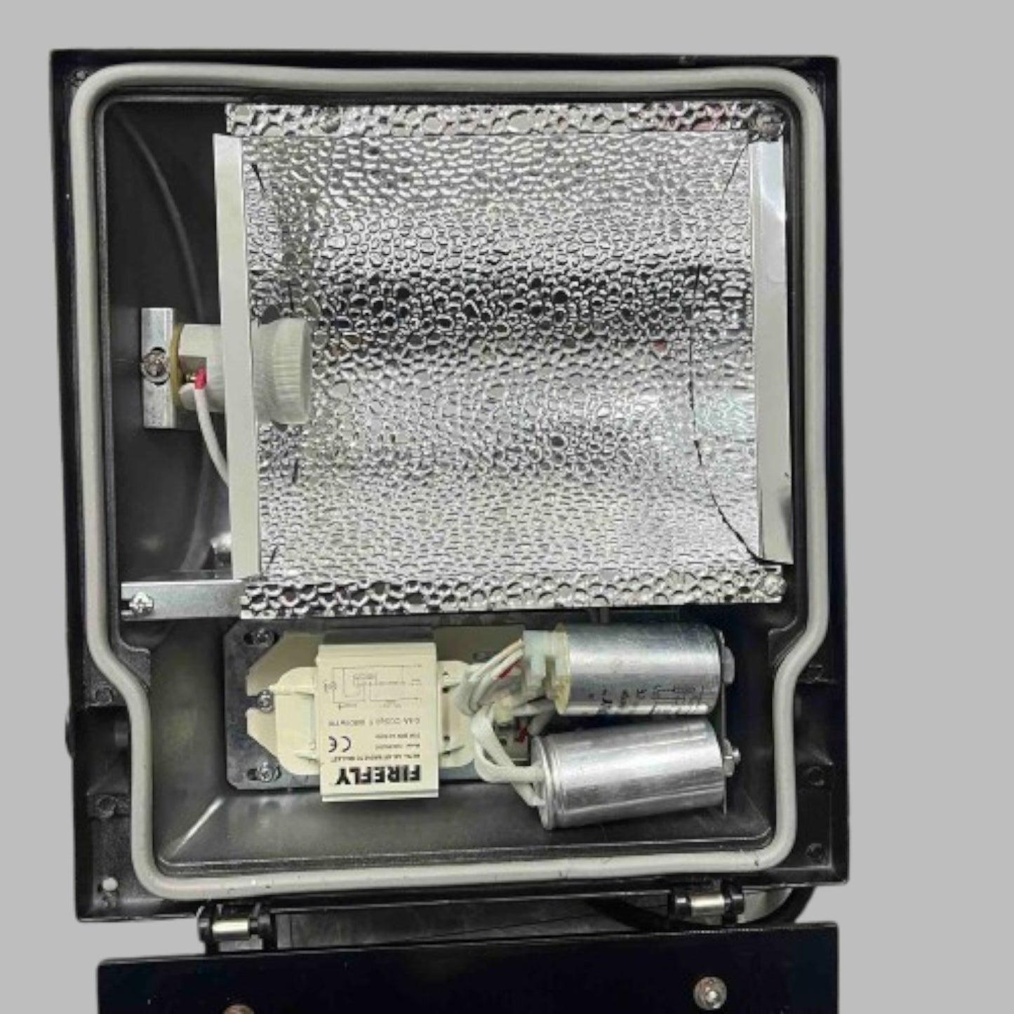 Firefly 70W Metal Halide Flood Light Fixture Only 220V FLHI111/S/070