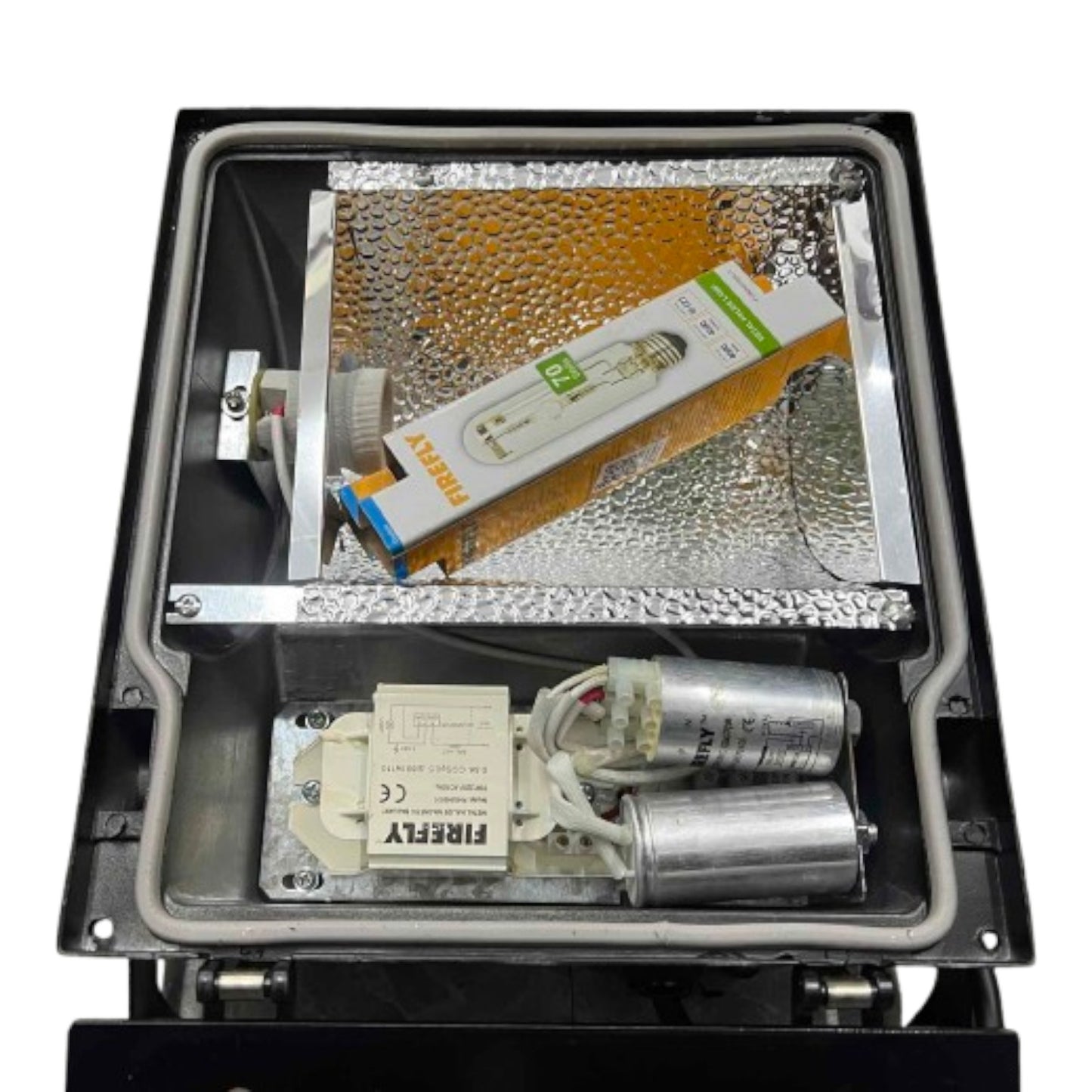 Firefly 70W Metal Halide Flood Light 220V with Lamp FLHI111/S/070/FHIMH70DL/T