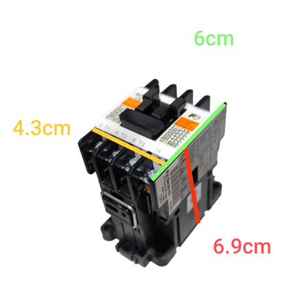 Electrical contactor with dimensions labeled on a white background