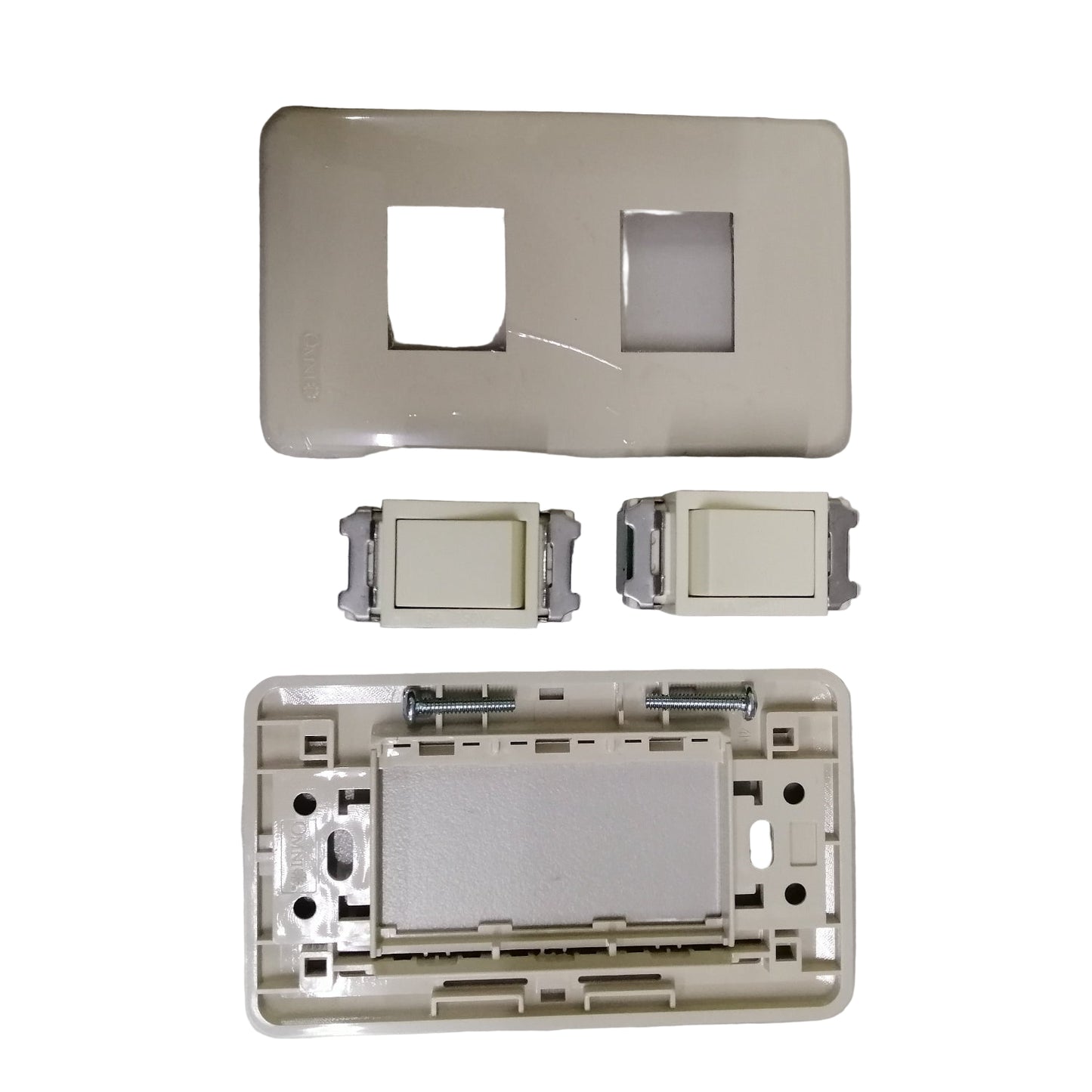 Omni Classis Series 2 Gang 3 Way Switch 16A 250V with Plate Cover WEP-101+(WES-223x2)