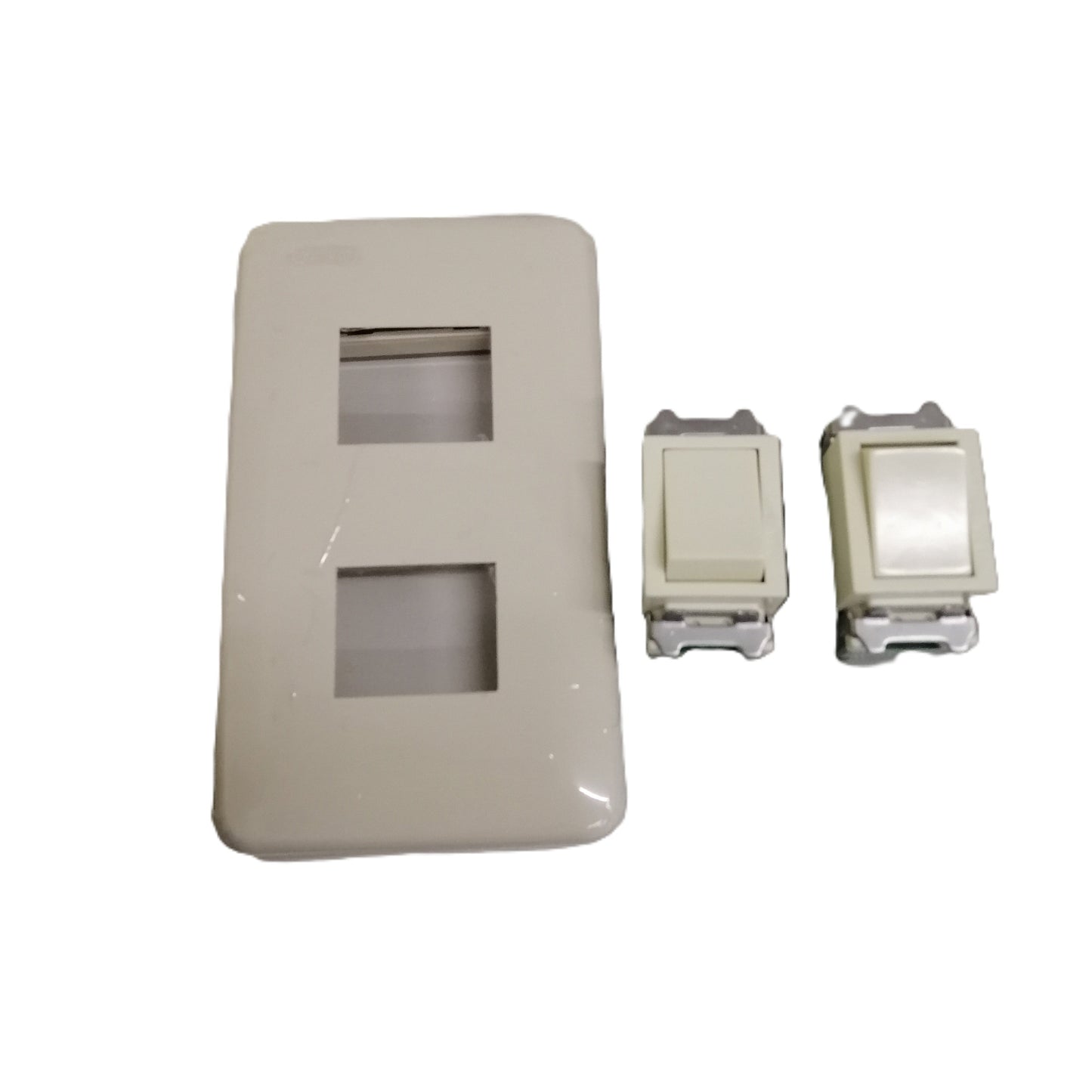 Omni Classis Series 2 Gang 3 Way Switch 16A 250V with Plate Cover WEP-101+(WES-223x2) III