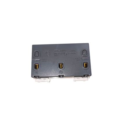 Omni Duplex Universal Outlet with Ground 16A 250V Designer Series Ivory DWU-402I electx electrical supply (2)